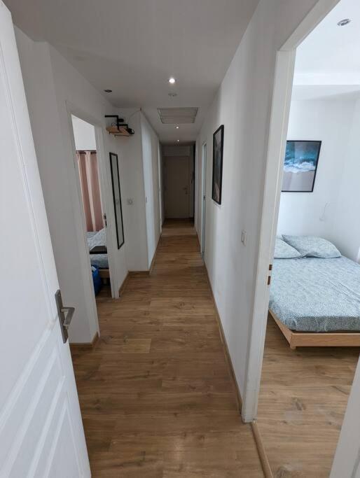 Sleep In Montpellier, Albert, Centre, Gare, 4 Ch, Tram L1, 2, 3 & 4 Εξωτερικό φωτογραφία